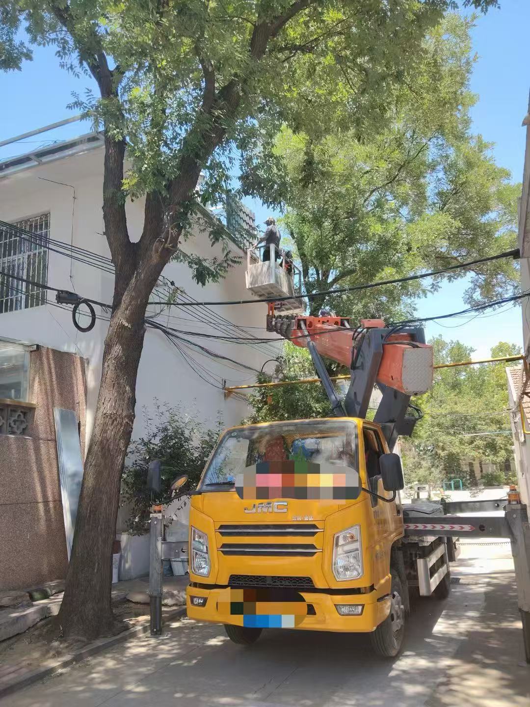 崖州区高空作业车能吊装重物吗？最大承载多少公斤？